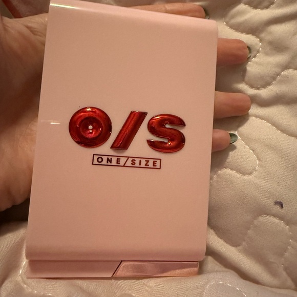 One Size - Cheek Clapper - Picture 3 of 6